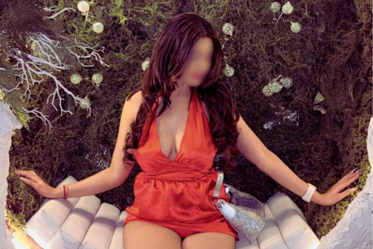VIP escort service in Pune